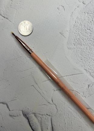 Пензлик для підводки bh cosmetics 14 precision eyeliner brush з набору bh chic 14 piece brush set