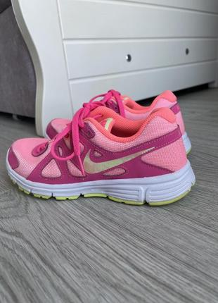 Яркие розовый спортивные кроссовки nike 35-36 размер6 фото