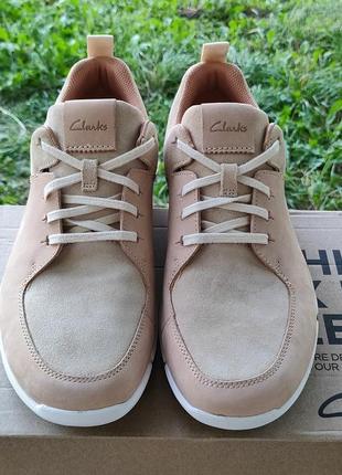 clarks. 100 . 2590 101132932