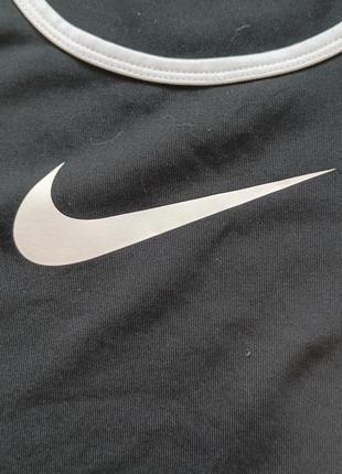 Спортивна футболка жіноча nike dri fit , розмір м3 фото