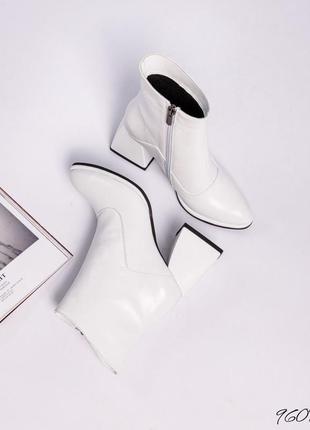 Шкіряні ботильйони черевики на підборах з натуральної шкіри кожаные ботильоны ботинки...