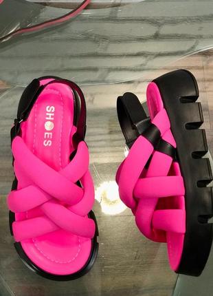 Шикарные неоновые брендовые босоножки сандалии люкс коллекция7 фото