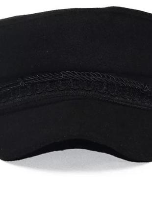 Жіноча кепка (кепі) з козирком чорного кольору.3 фото