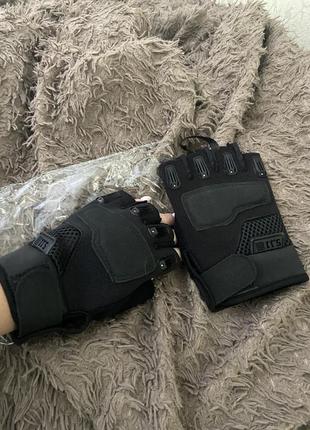 Безпалі військові чорні тактичні рукавиці 5.11