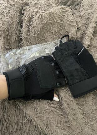 Безпалі військові чорні тактичні рукавиці 5.11