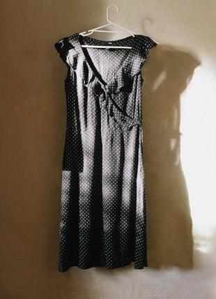 Платье в горошек с рюшем h&m винтаж
