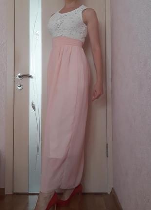 Платье вечернее бело-розовое