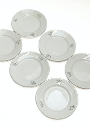 Набор фарфоровых десертных тарелок на 6 персон.

дания, royal copenhagen2 фото