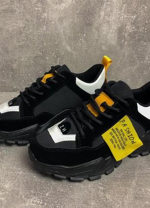 Кросівки на осінь 7