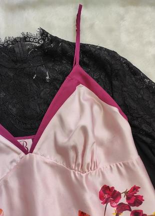 Розовая бордовая разноцветная ночнушка пенюар платье бретелями шлейками атласная шелковая7 фото