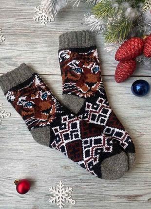 Вовняні шкарпетки дитячі зимові вязаные на новий рік для хлопчика «кіт на коричневому», 3-4 роки, довжина 17,5-23 см