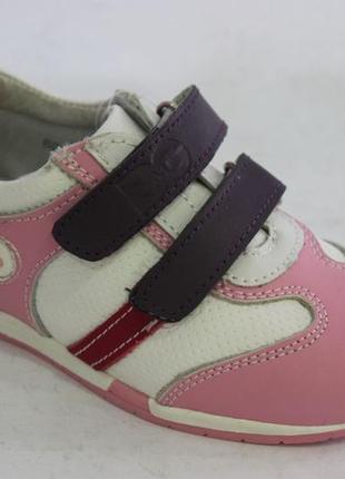 Кожаные кроссовки b&g