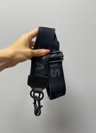 Marc jacobs snapshot total black logo чорна жіноча міні сумочка з червоною підкладкою всередині марк джейкобс черная сумка с красной подкладкой внутри10 фото