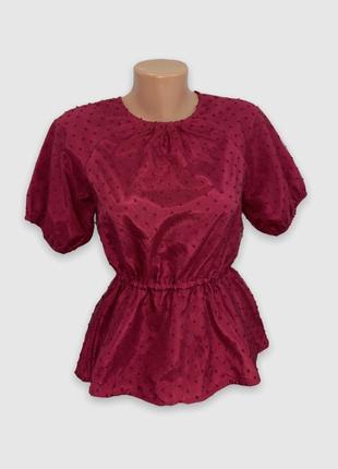 Обємна блуза з регульованим поясом блискучого винного кольору1 фото