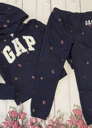 Спортивний костюм на флісі gap на байці