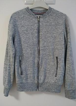 Кофта на флісі,нюанс.