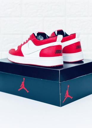 Кросівки чоловічі nike air jordan retro кросівки найк джордан 1low7 фото