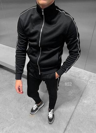 Спортивний костюм