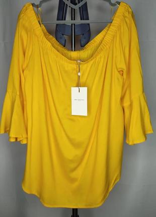 Блуза, рубашка желтая, вискоза, открытые плечи4 фото