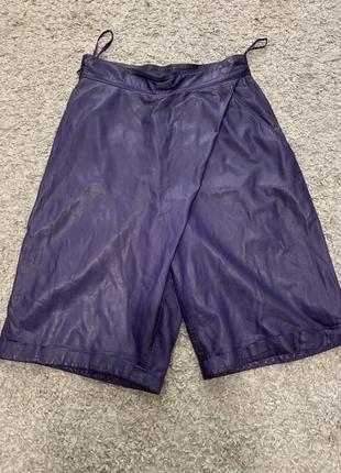 Дуже стильні шкіряні шорти