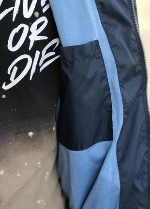 Куртка-вітрівка чоловіча синя10 фото