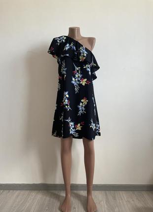 Сукня на одне плече чорна сукня в квіточку легка літня сукня2 фото