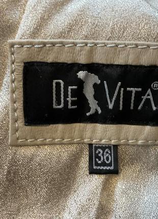 Шикарна італійська куртка під шкіру на легкому синтепоні/s/ brend de vita стан нової6 фото