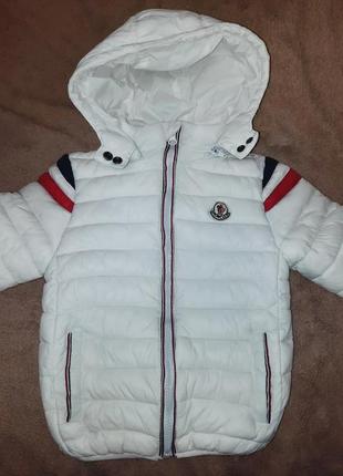 Осіння куртка moncler