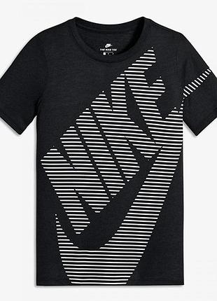 Nike, футболка з логотипом