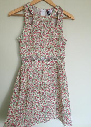 Стильне плаття h&m з вирізами, з вирізами сукню в квітковий принт, р. s/m4 фото