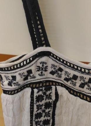 Легкое воздушное вышитое платье натуральная ткань2 фото