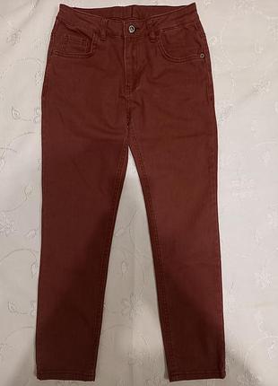 Чудові джинси коричнево бордового кольору. kids collection.