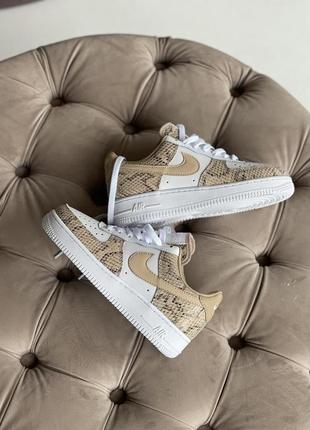 Жіночі кросівки nike air force 1 snake 2