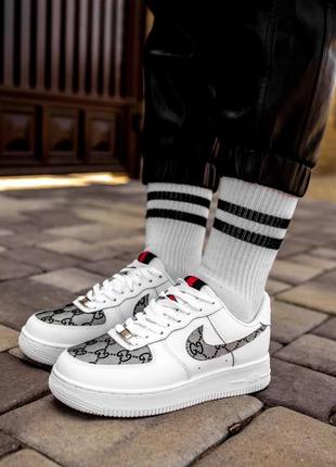 Жіночі кросівки nike air force 1 white black 38 фото