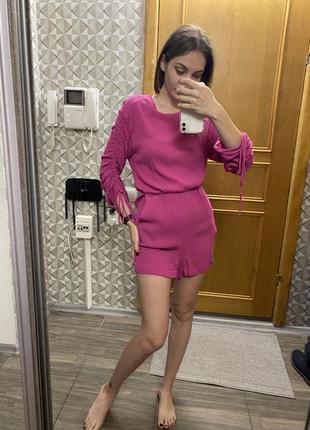 Жіночий комбінезон