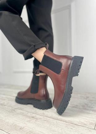 Жіночі зимові ботінки bottega veneta brown (no brand) фліс

/ женские ботинки ботега венета8 фото