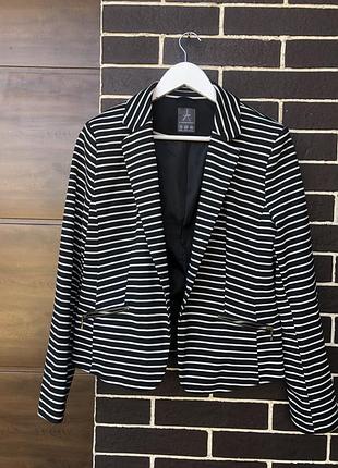 Піджак atmosphere