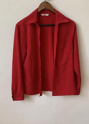 Червона сорочка