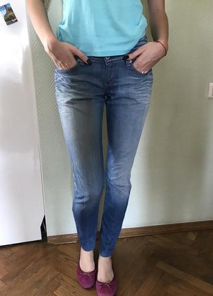 Джинсы levis 2