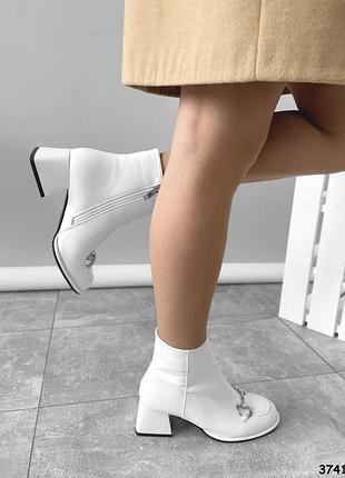 Ботильйони 7