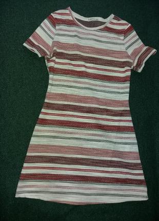 Платье из плотного материала. bershka