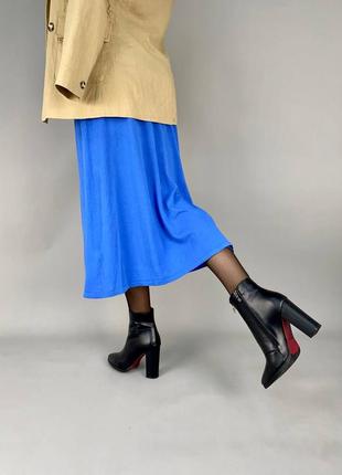 Ботильйони жіночі шкіряні чорні туфлі на підборах4 фото