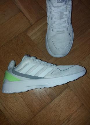 Кроссовки adidas 35.5р. оригинал.