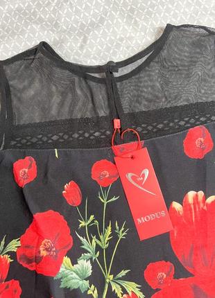 Чёрное платье с маками 4