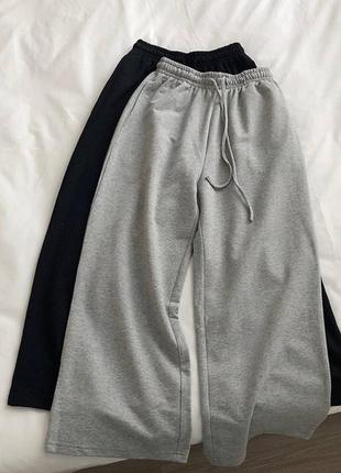 Жіночі спортивні штані кроя кюлоти