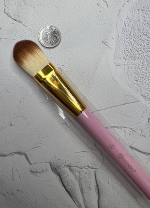 Пензель для тональної основи classic foundation brush bh cosmetics з набору pink perfection 10 piece