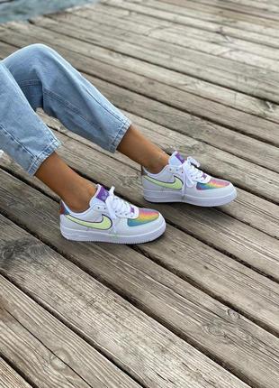 Жіночі кросівки nike air force white multicolor7 фото