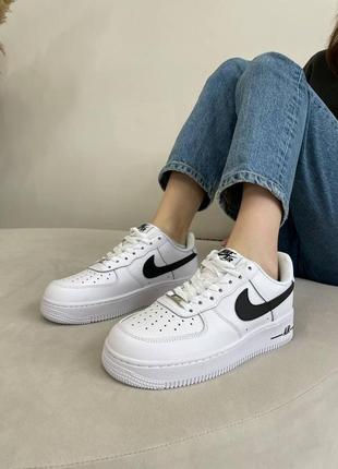 Жіночі кросівки nike air force 1 white black 41 фото