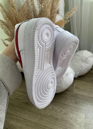 Жіночі кросівки nike air force 1 white red 69 фото