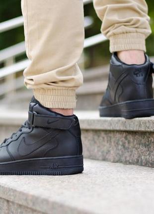 Чоловічі кросівки nike air force 1 classic high black6 фото